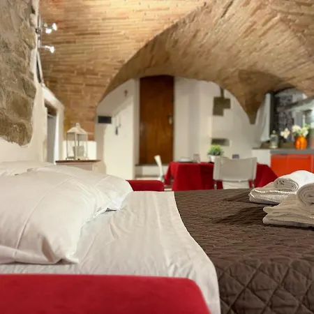 Apartman Charming With Brick Vaulted Ceilings Perugia