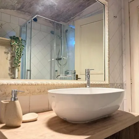 Apartment Charming With Brick Vaulted Ceilings Perugia
